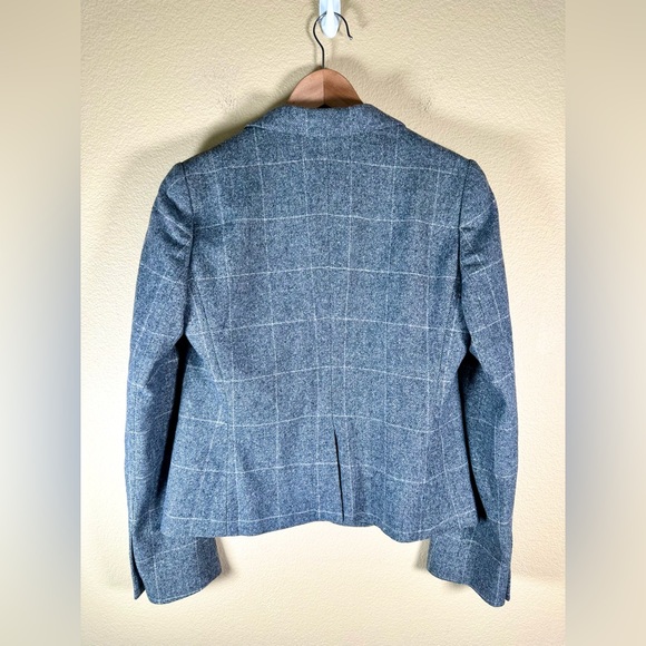 Giorgio Armani Women's Collezioni Checkered Plaid Gray Blazer - Picture 7 of 10